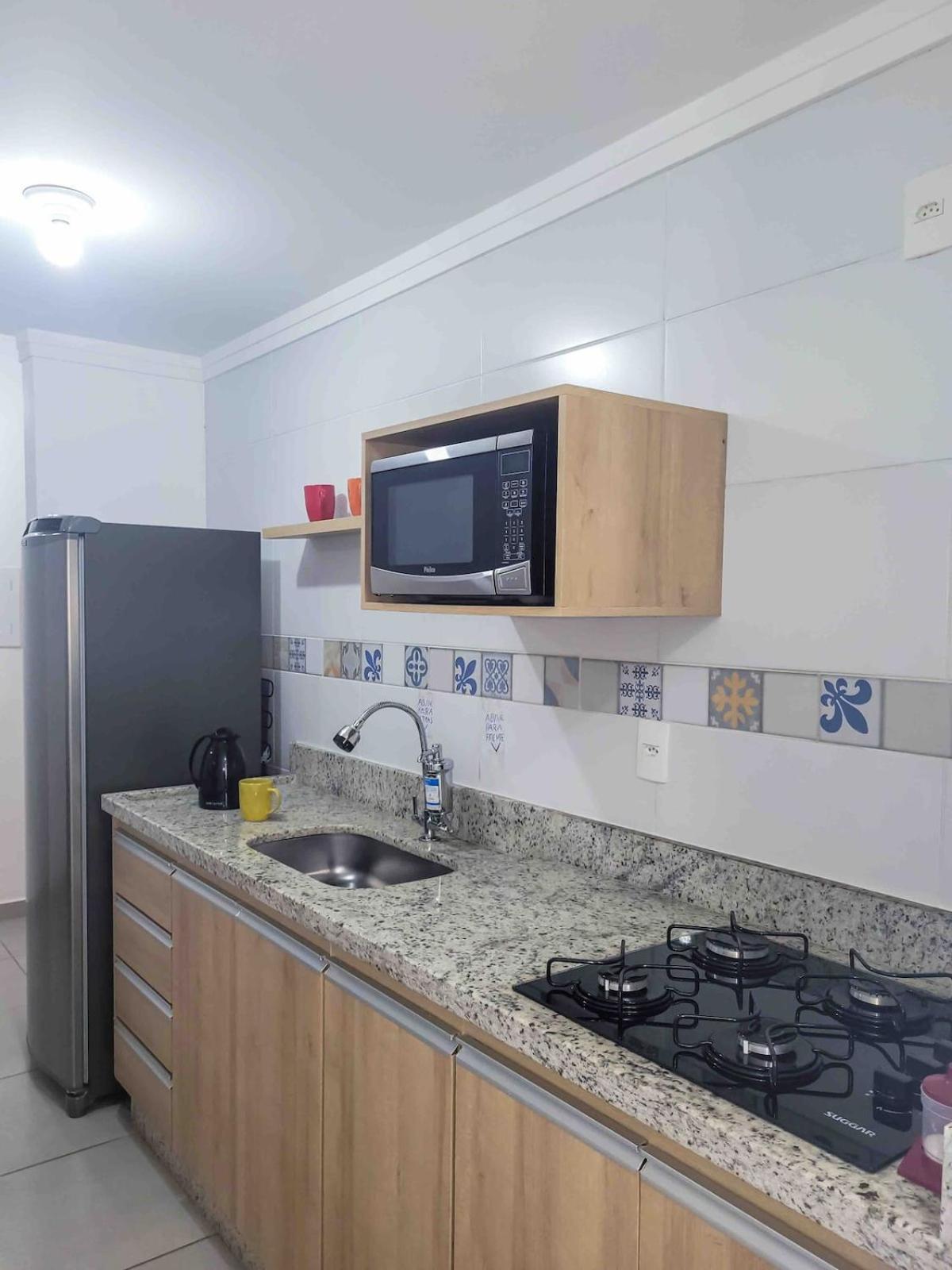 Bem No Centro, Cozinha Completa, Varanda E Garagem Poços de Caldas Kültér fotó